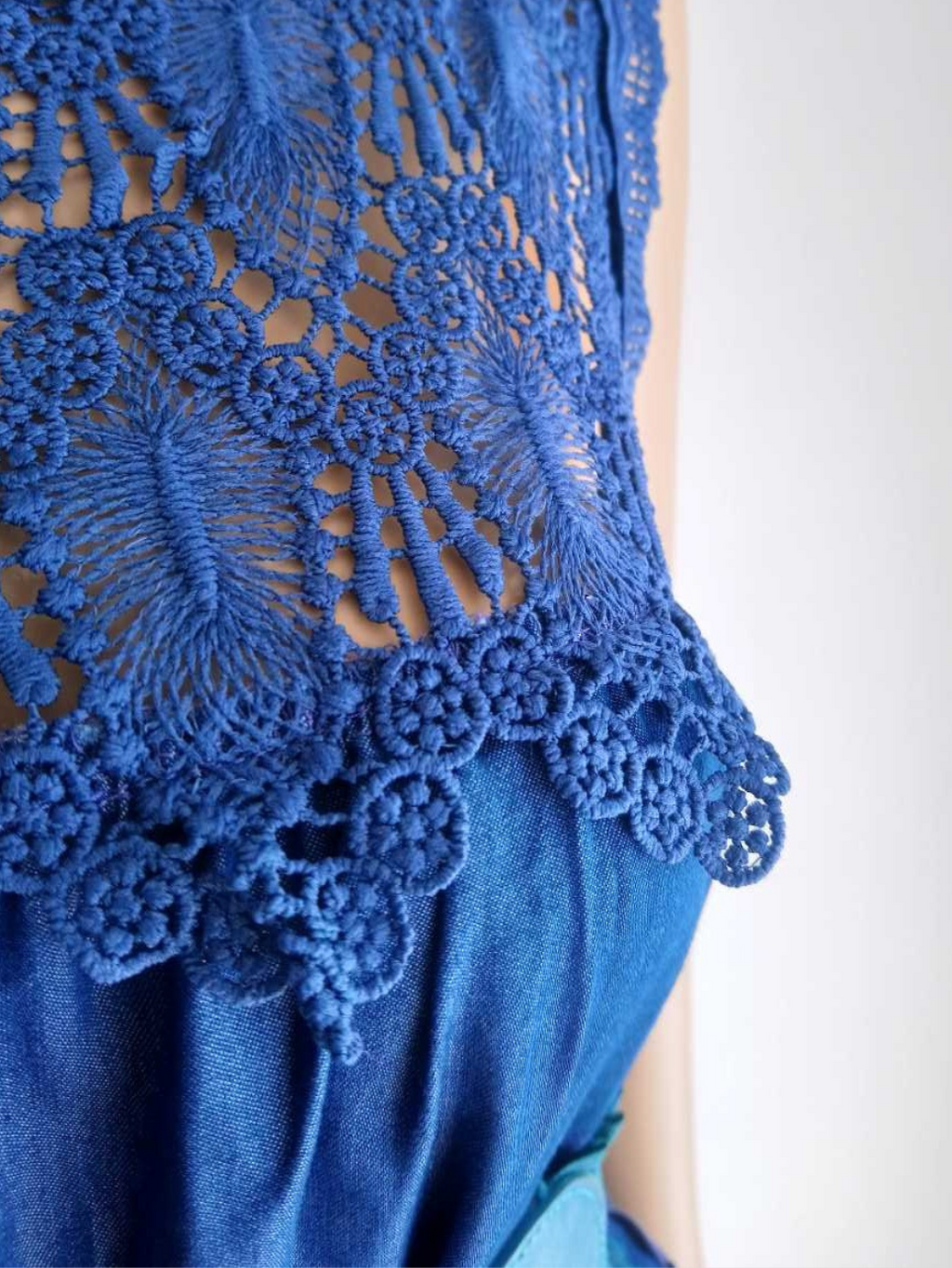 Robe JEAN en dentelle