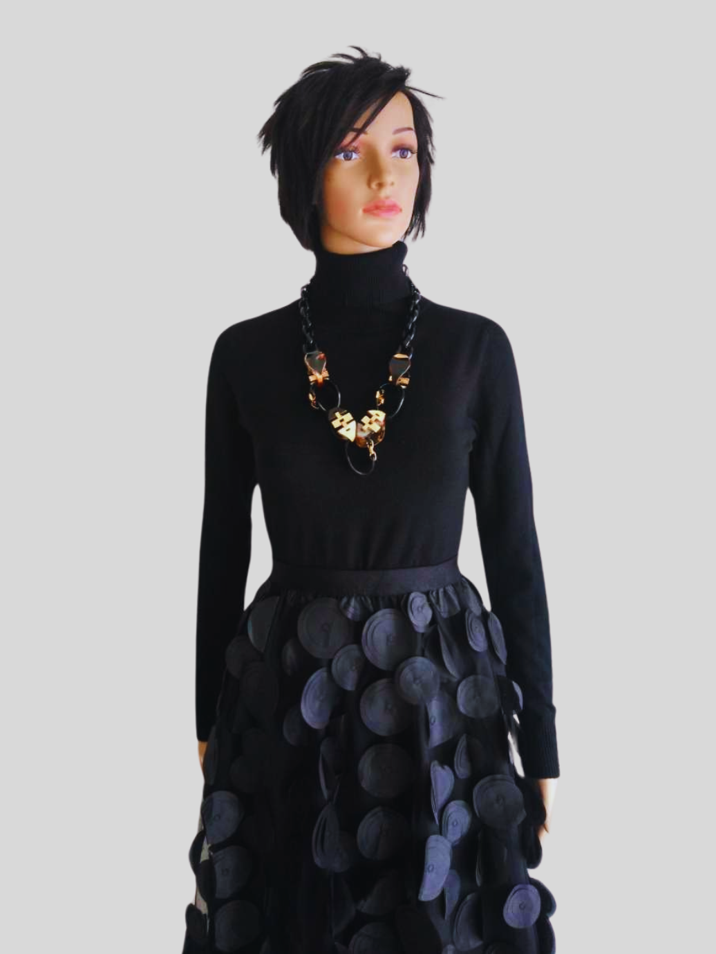 Jupe longue en tulle noire à pois - glamour & élégance assumée