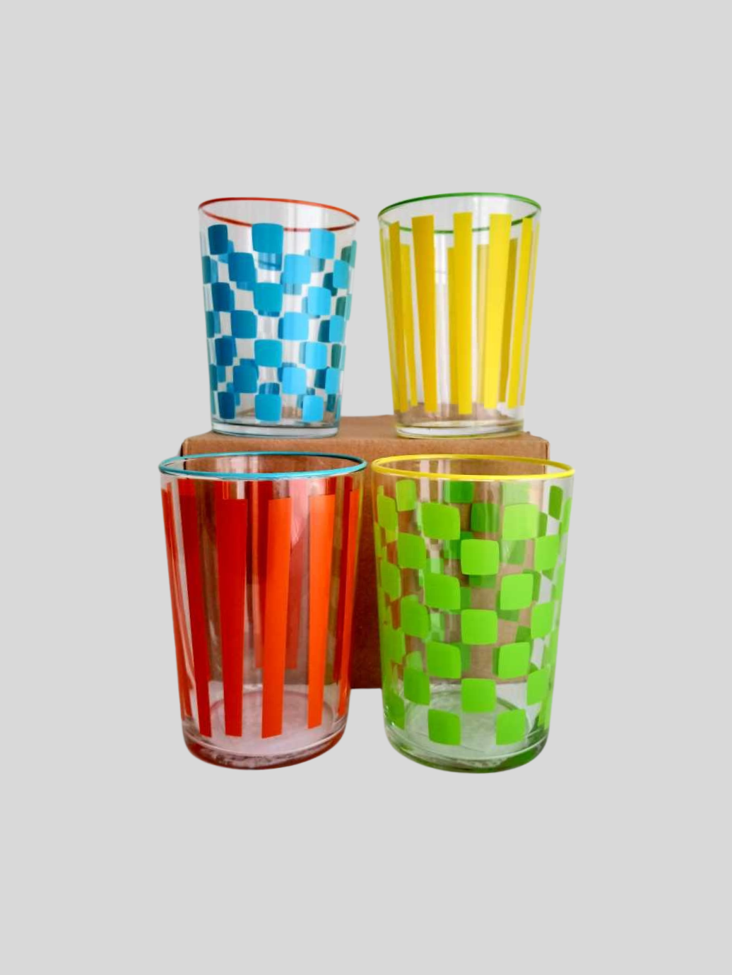 Lot de 4 verres imprimés colorés