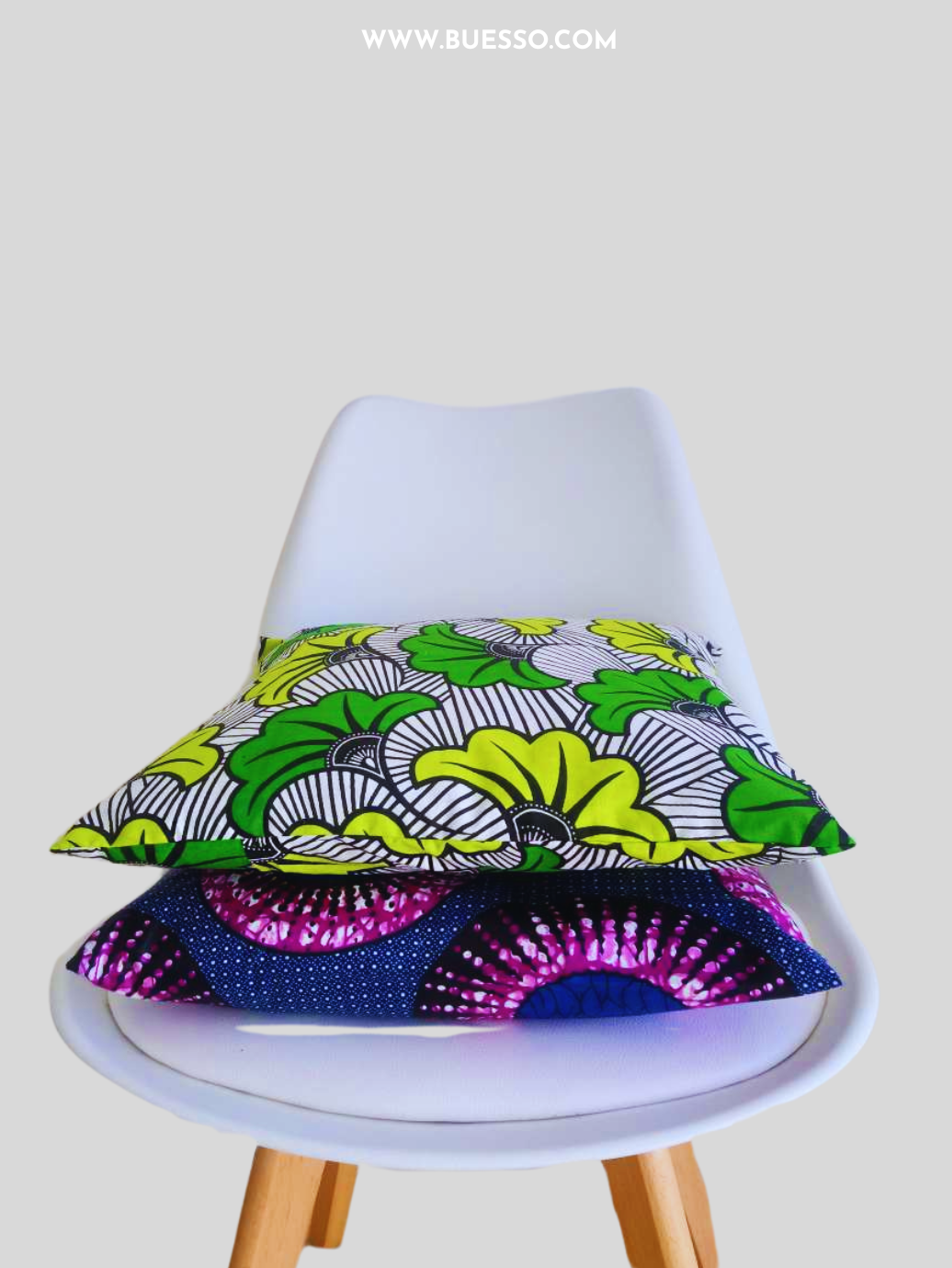 Housse de coussin en wax BLEU-100% coton-confectionnée en France