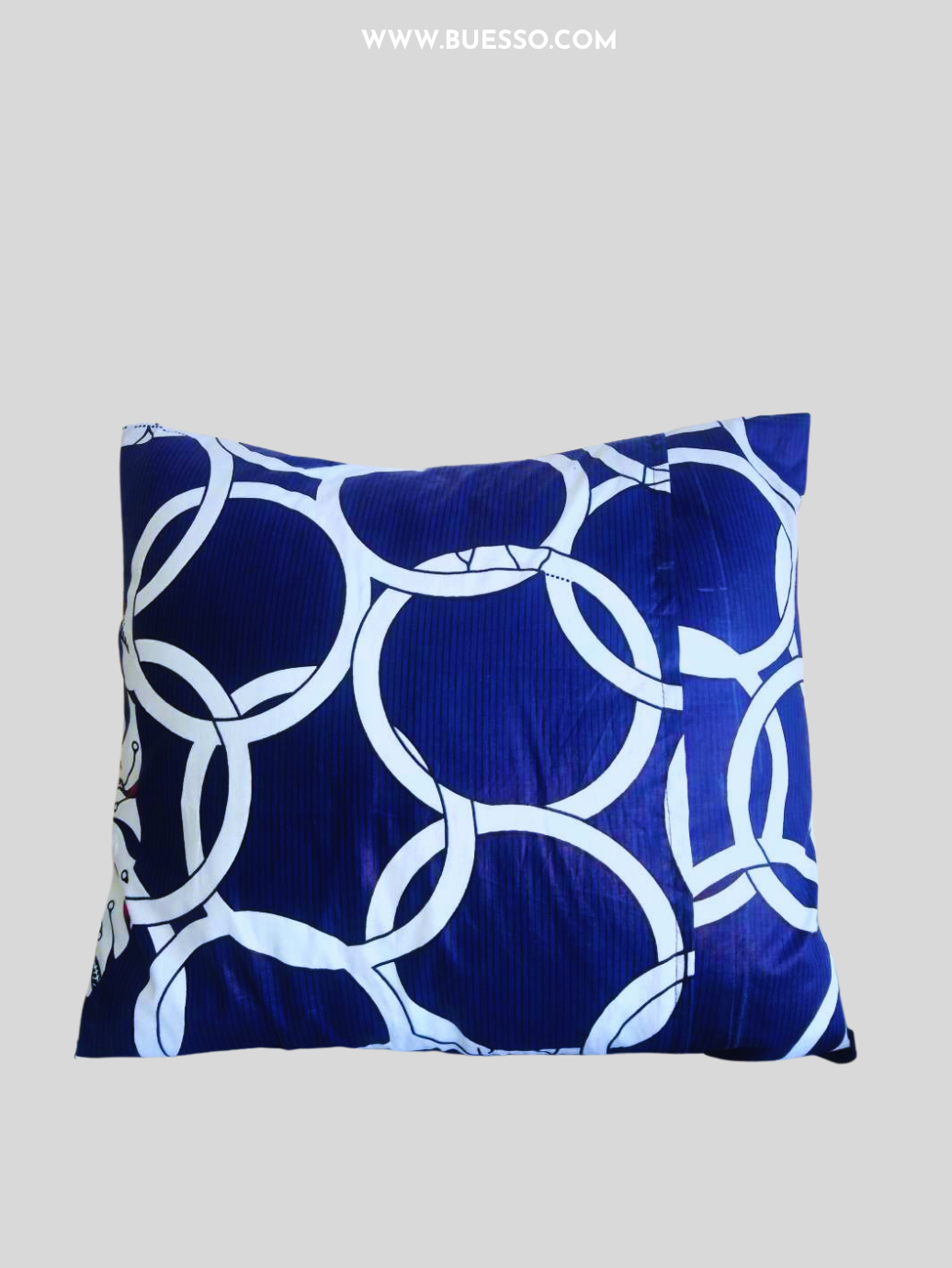 Housse de coussin en wax BLEU-100% coton-confectionnée en France