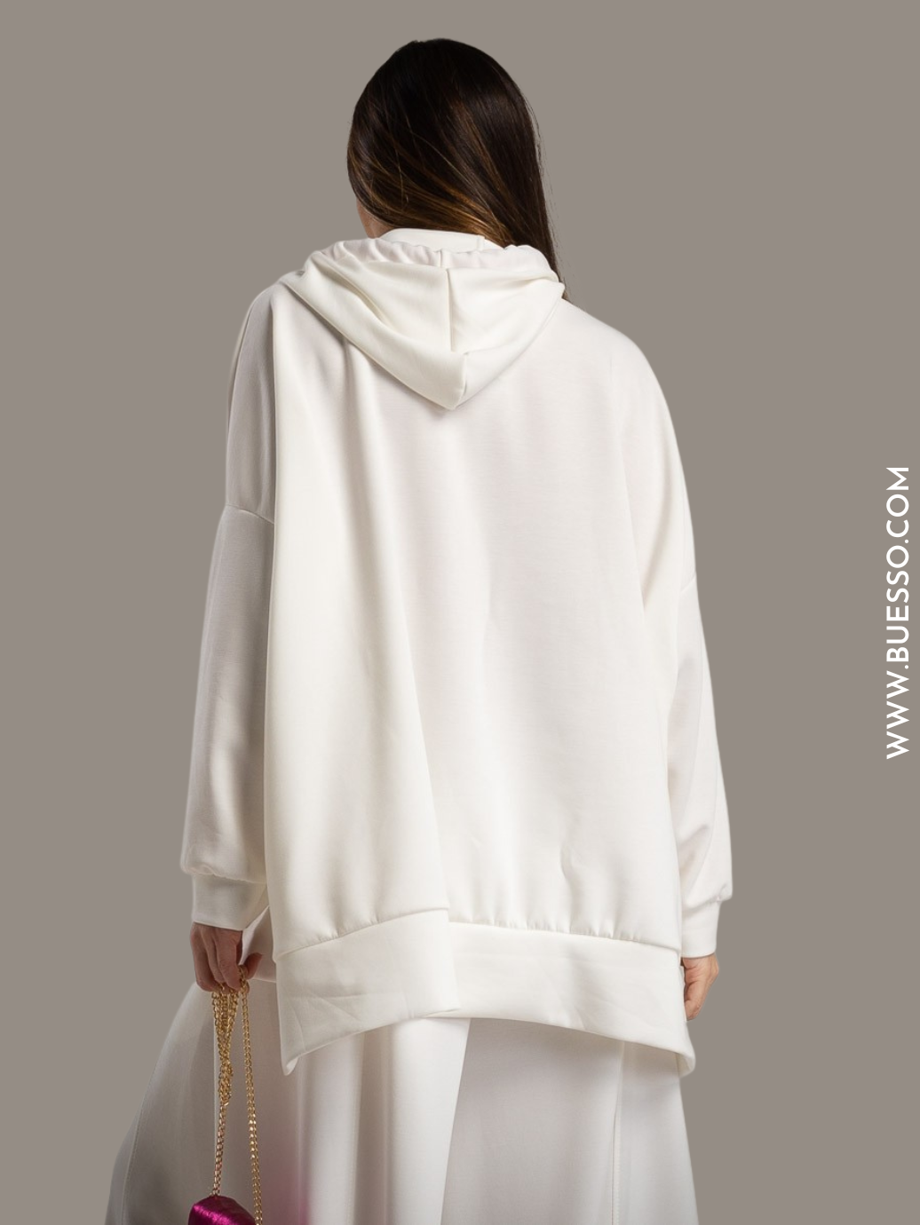 Pull BLANC à capuche oversize imprimé M