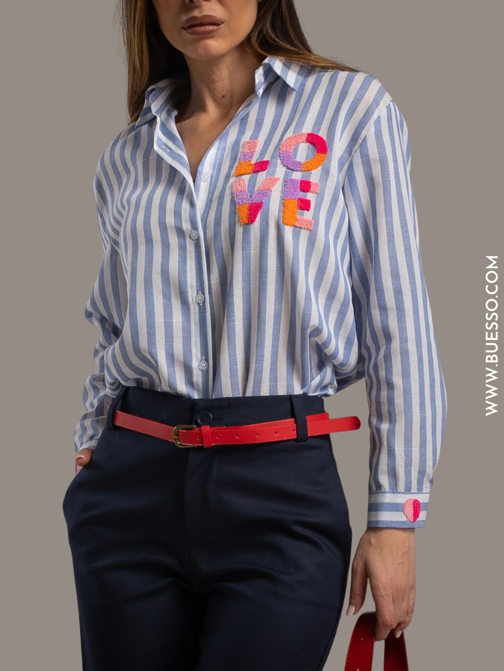 Chemise femme à rayures avec broderie LOVE rose & fuchsia