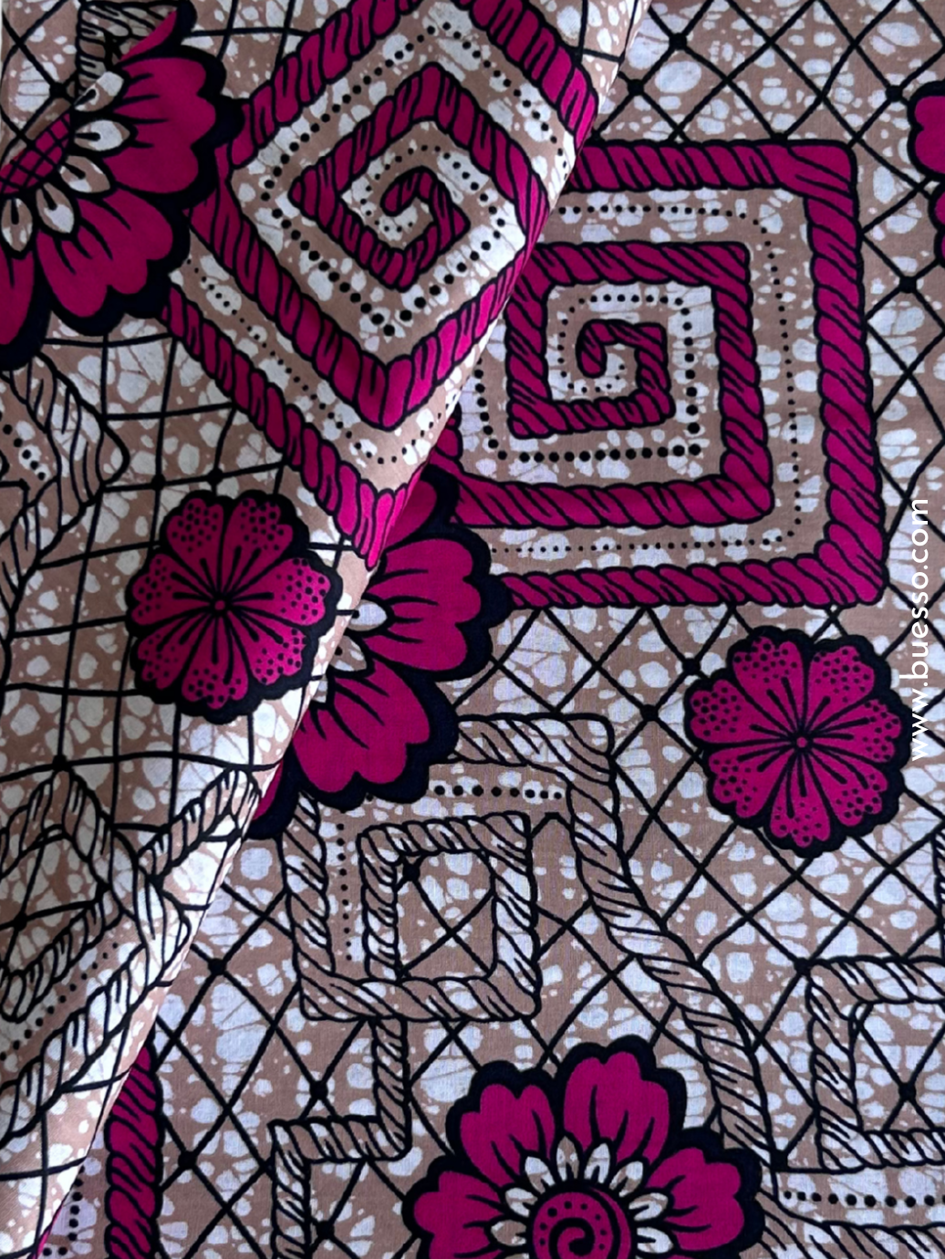 Tissu Wax coton Motif « Fleurs Violettes »