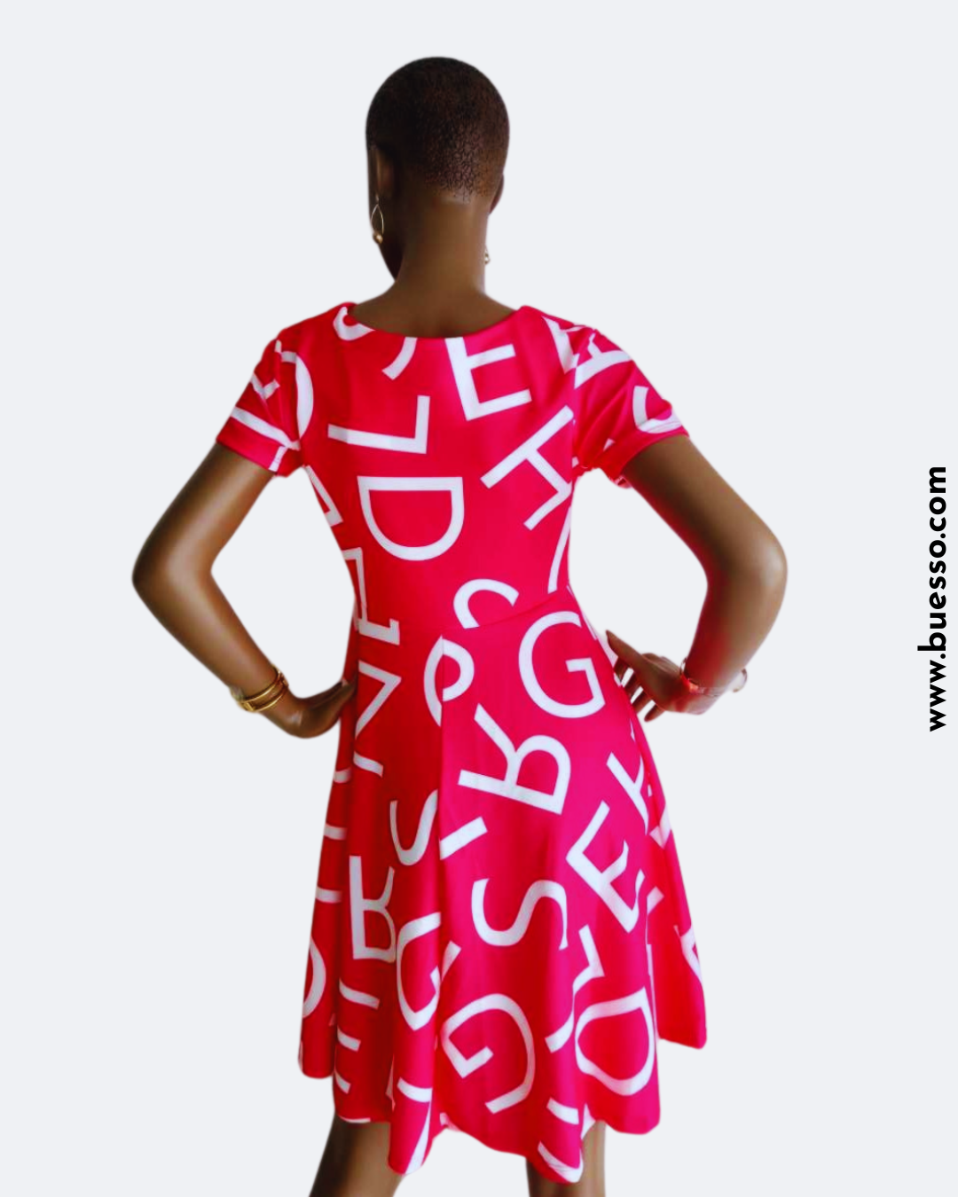 Robe femme rose fuchsia imprimée Alphabet à effet bonne mine