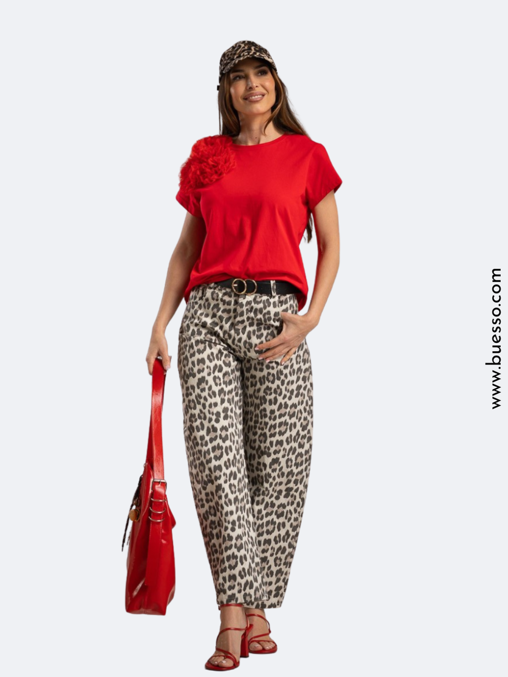 T-shirt Rouge avec Fleur 3D en Tulle à l'épaule femme